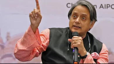 shashi-tharoor