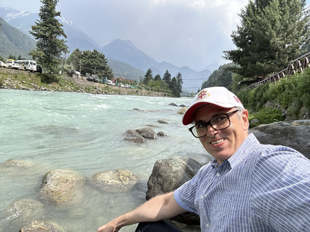 #Pahalgam #OmarAbdullah #KashmirTourism #FightTerrorism #AmarnathYatra