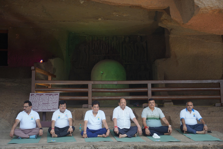 #InternationalYogaDay #YogaForHealth #HealthyIndia2047 #YogaForOneEarthOneHealth #PiyushGoyal #YogaDay2025 #AncientIndianWisdom #MentalAndPhysicalWellness