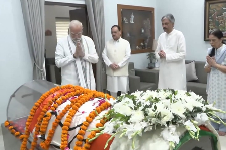 veteran BJP leader Vijay Kumar Malhotra