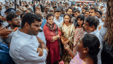 NDA delegation in Karur